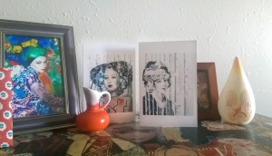 Matching greeting cards! I was really pleased with how heavy they were, and with the sharp, high quality, gloss prints.